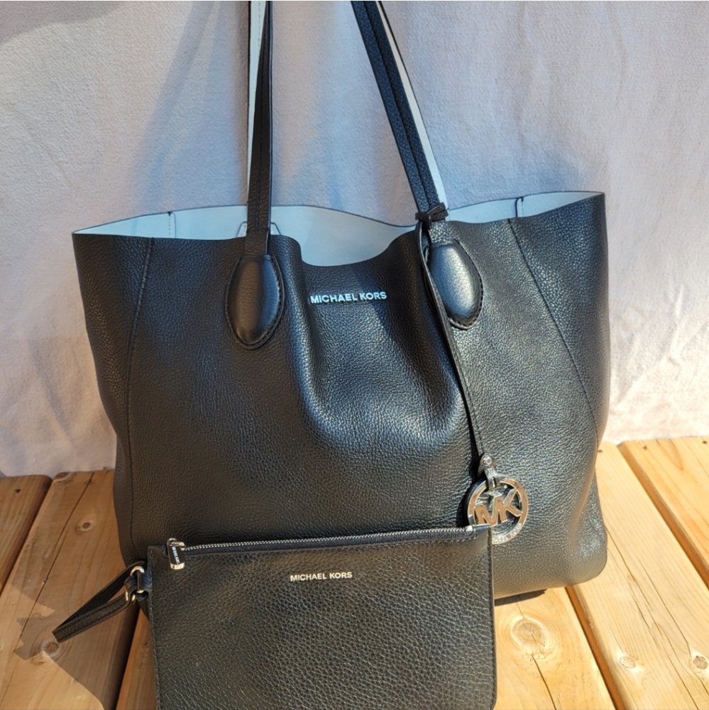 Michael kors reversible leather tote bag
